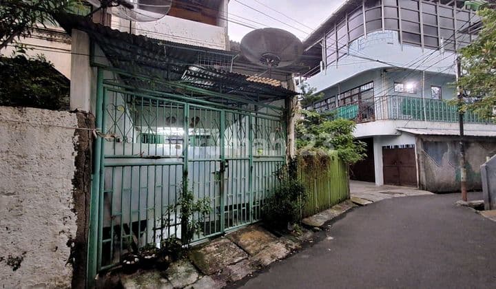 4x18 Rumah Usaha +- 50m Ke Kh Moh Mansyur 3 Lantai