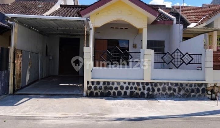 Rumah Bagus Disewakan Murah Lokasi di Mojosongo Solo