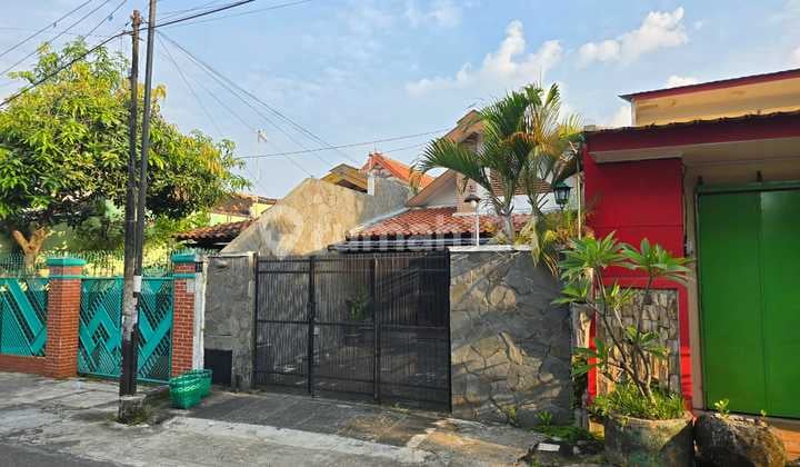 Rumah 2 Lantai Strategis di Kratonan Serengan Solo - Jual / Sewa