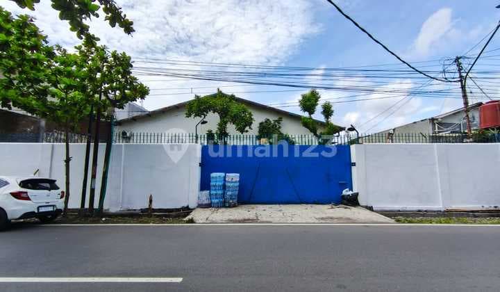 Gudang Strategis Disewakan di Tengah Kota Solo