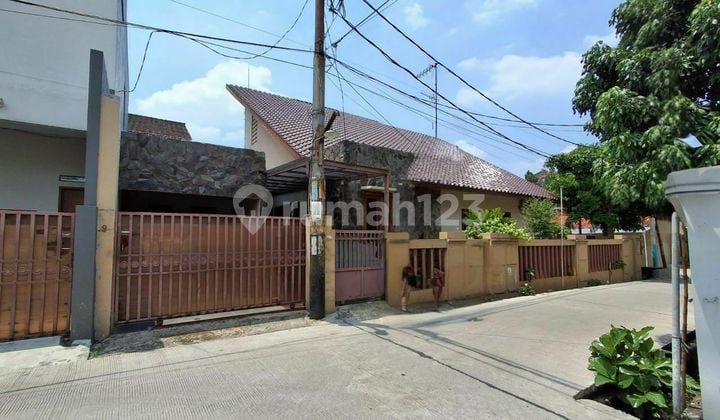 Rumah Hook 2 Lt. Kokoh Luas Dlm Perumahan Besar Jati Makmur