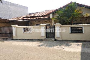 Rumah Bagus Nyaman Terawat Strategis Caman Kalimalang Bekasi