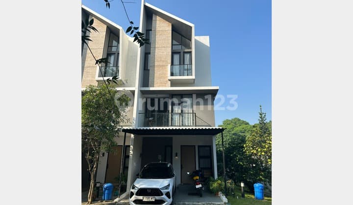 Dijual Rumah Furnished di Provence Suite Bsd City, Tangerang Selatan