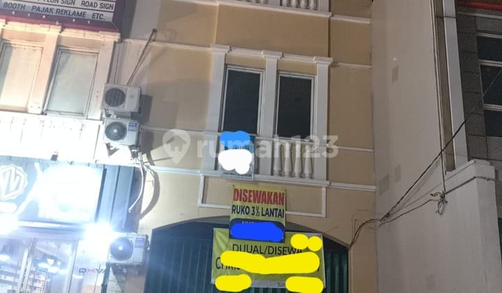 Ruko Lebar 4 3 1/2 Lantai di Pekayon Jaya Bekasi Selatan SHM