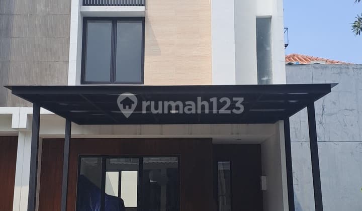 Rumah Bagus Baru 3 Lantai Di Jgc Cakung Timur Jakarta Timur
