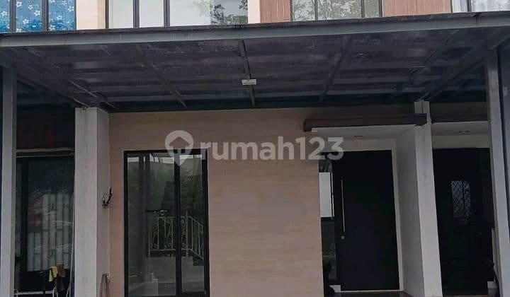 Rumah Bagus 2 Lantai di Jgc Cluster La Seine Cakung Jakarta Timur