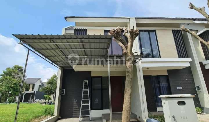 Rumah 2 Lantai Ada Kanopi Depan di Citraland Northwest