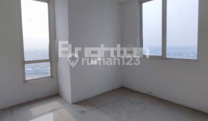 Rare Apartment Tanglin Pakuwon Mall 2Br Unfurnished