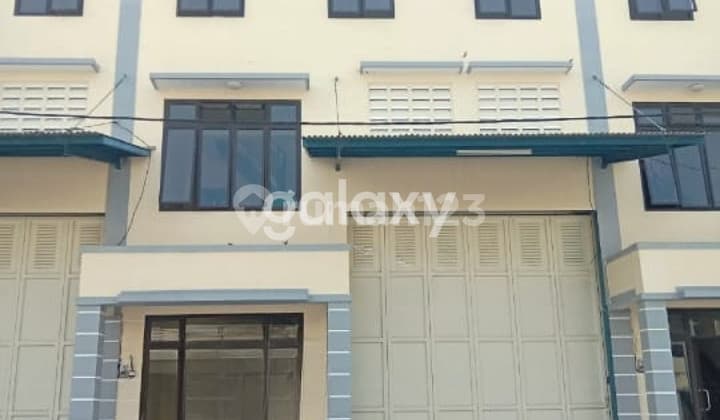 gudang + kantor 3 lantai akses kontainer siap pakai untuk bisnis apapun