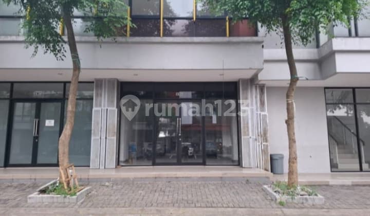 Ruko Siap Pakai untuk Bisnis Apapun di Green Lake Citra Land Surabaya Barat