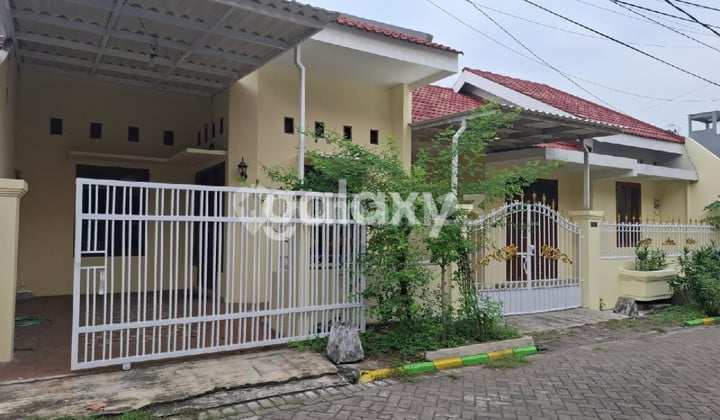 rumah siap huni di lidah kulon, wiyung, lakarsantri, surabaya barat