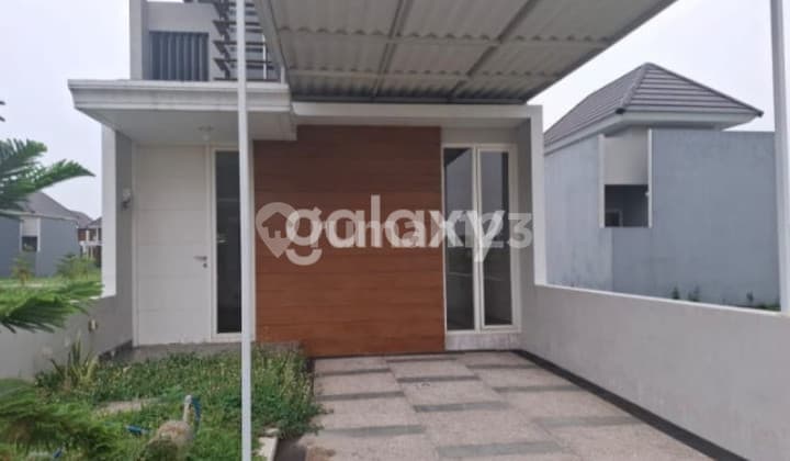 Rumah 2 Lantai Siap Huni di Puri Safira Menganti Baratnya Surabaya