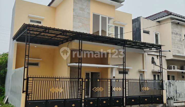 Rumah 2 Lantai Baru Renov Siap Huni di Perumahan Rifera Town House Sidoarjo
