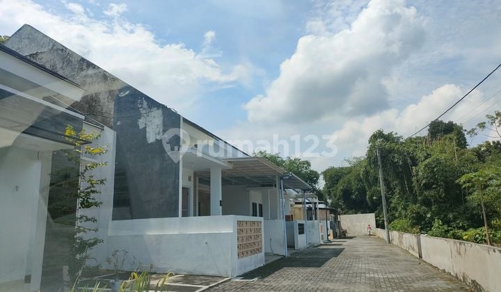 Cluster Rumah Minimalis Modern Sisa 2 Unit di Maguwoharjo Sleman Yogyakarta
