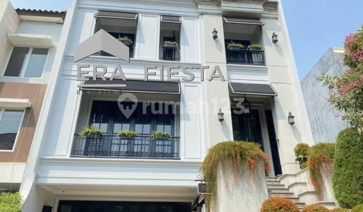 !! Hot Property !! Dijual Rumah Mewah - Marina Cove, Ancol