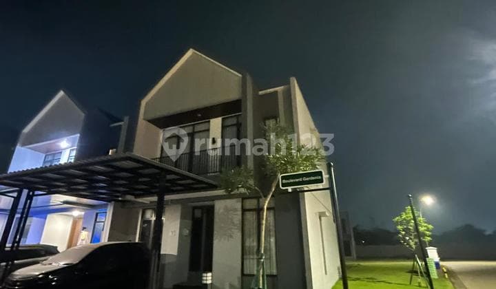 Rumah Hoek Rapi Siap Huni di Gardenia Boulevard Paramount Petals