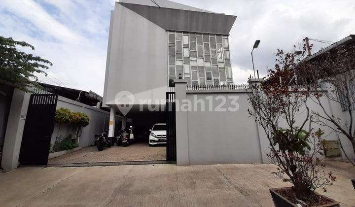 Exclusive Kost Kemanggisan - 56 Rooms Full Furnished