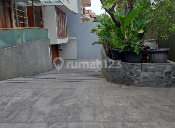 For Rent Rumah Pondok Indah - With Swimming Pool