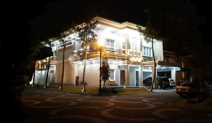 Runah Mewah Di Larang Tapa 5 Kamar Lt502 Lb900 , Lt 1211