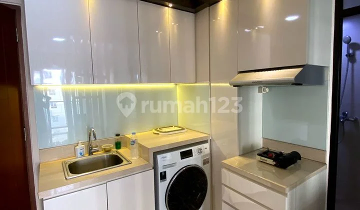 Apt Gateway Pasteur - Shm-Lantai 8 - 3Br Jadi 2Br karena di Renov - View Cantik ! Full Furnish Modern