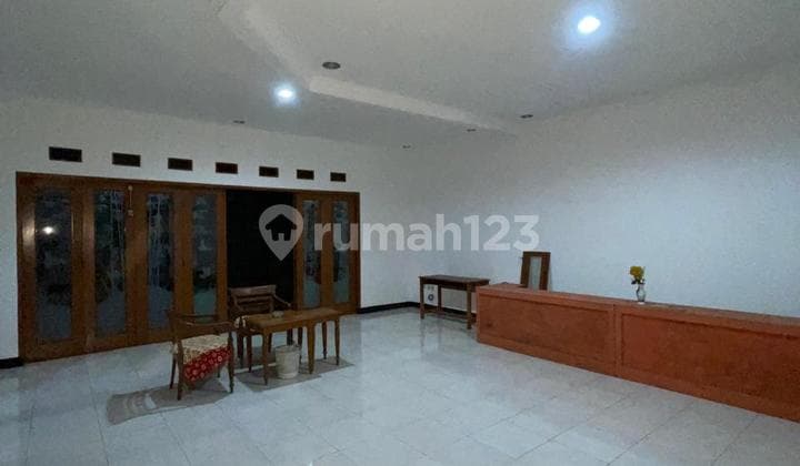 Rumah 3 Lt Terawat Siap Huni 4kt Lt220 Lb200 Bdusr2