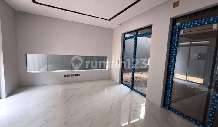 Rumah D Nilapadmi 5 Kamar Lt 290 Lb 265 Np11-3