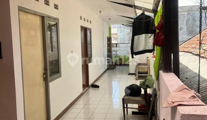 Residential House & Boarding House 13 Rooms Code 11 -42 Land Area/Building Area 210/300