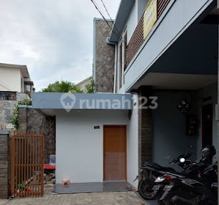 Active Kost in Babakan Jeruk near Maranatha Campus, size 325/615, strategic location.