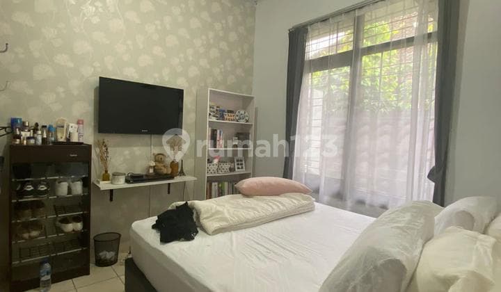 Kost Aktif Daerah Alun2 , 9 Kamar Lt/lb 266/190 Kode 11-11