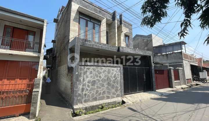 Cikutra 2lantai Shm Lt84 Lb120 Kt3 Km2 L