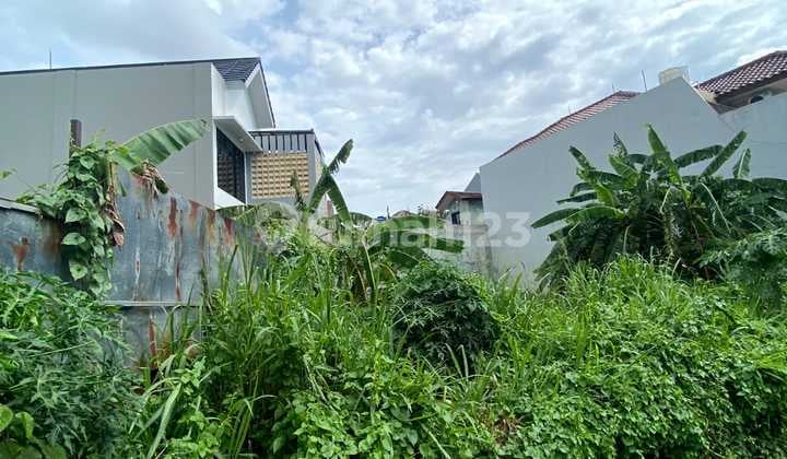 Kav. Marinir Kalimalang Dekat Billy Moon Duren Sawit Pondok Kelapa Hadap Selatan