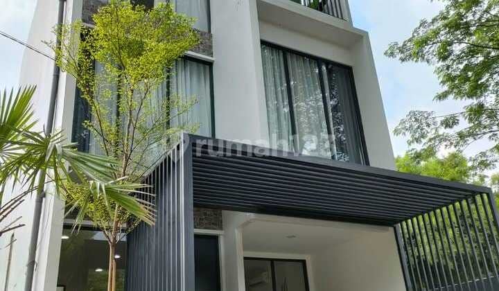 Rumah Bagus 3 Lt Di Jakarta Barat Nempel Tol Harga Cuma 2m An