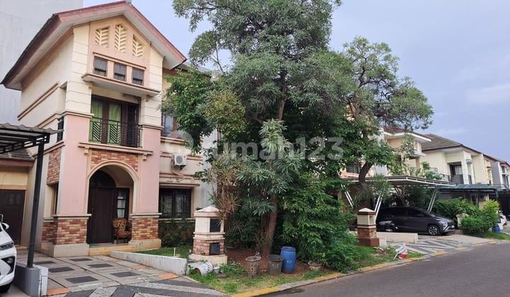Rumah Cantik 2 Lantai di Pasadena Modernland Golf - Harga Menarik