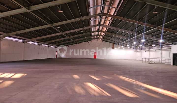 Gudang Industri 2 Lt Di Kawasan Jiep Cocok Distribusi & Produksi!