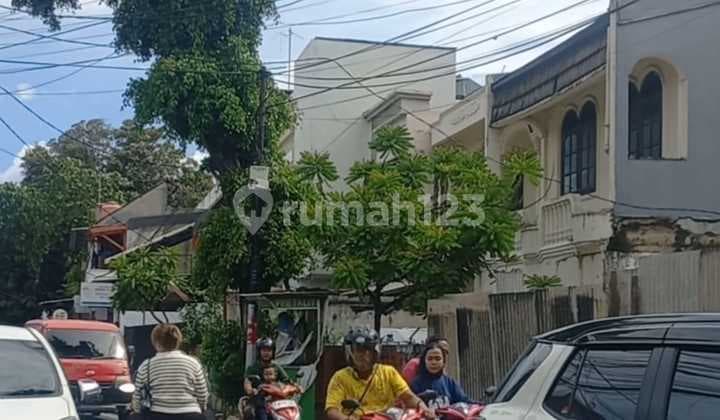 Dijual Rumah Cocok untuk Kost2an Usaha di Utan Kayu Matraman Jakarta Timur