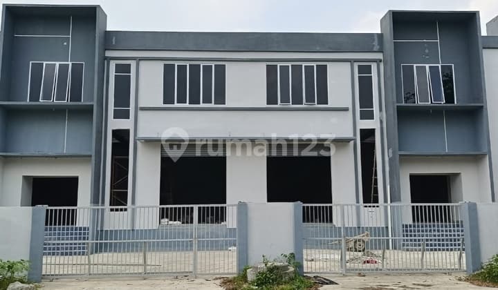 Factory for Rent in Delta Silicon 3 Industrial Area, Cikarang