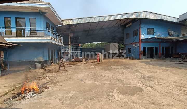 Disewakan Gudang Di Jalan Raya Mt Haryono Setu Bekasi