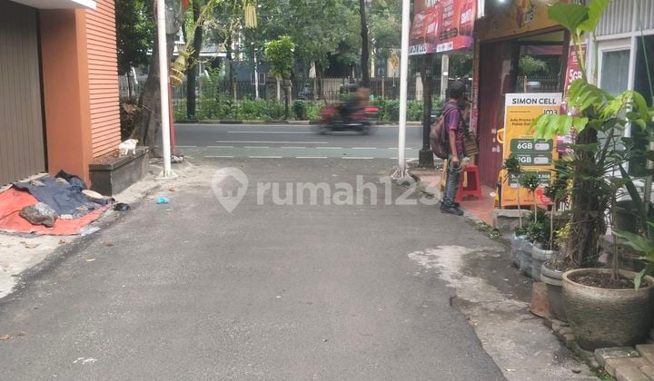Ruko Strategis Pinggir Jalan Kemandoran