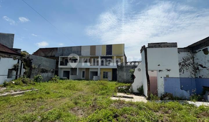 Tanah Siap Bangun, Poros jalan, SHM Split
