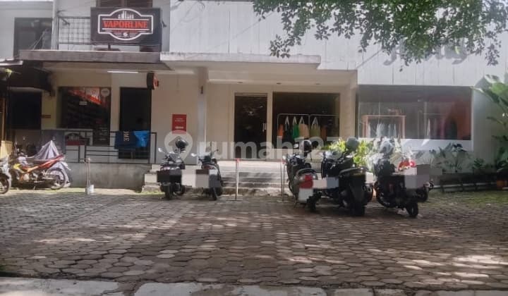 For Sale 2-Story Shophouse on Dipatiukur Main Road Dago