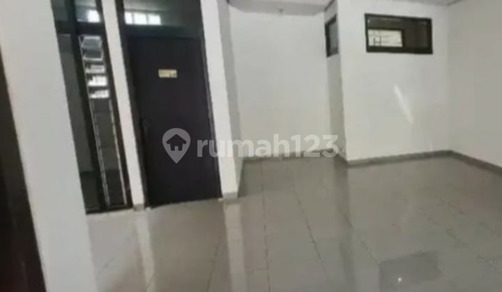 Di Jual Rumah Strategis Lingkungan Nyaman Jl. Cikutra Baru
