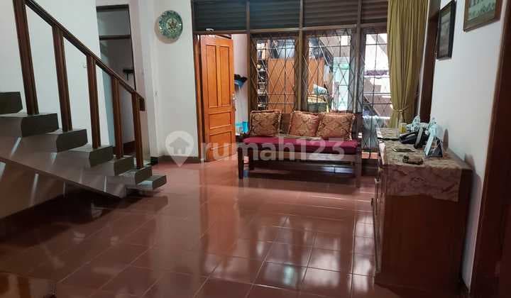 Jual Rumah Strategis Pusat Kota Jl. Sawahkurung