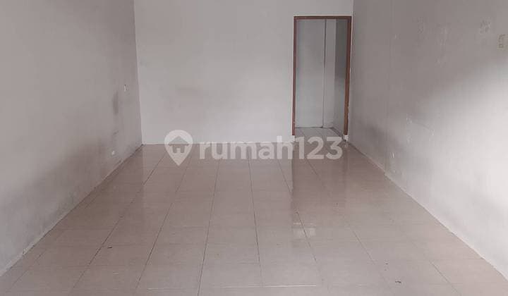 For Rent: Strategic House in City Center, Mutumanikam Buahbatu Street