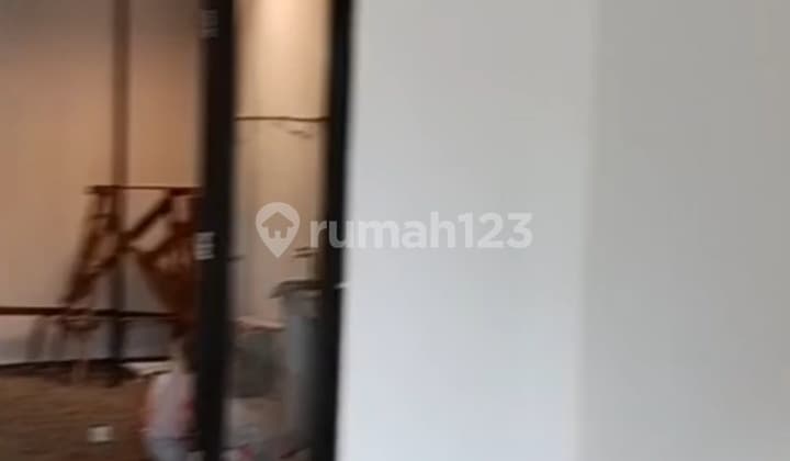 Di Kontrakkan Rumah Nyaman Lingkungan Strategis Dekat Akses Tol Komp De Marrakesh