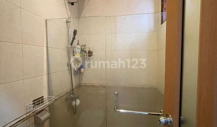 Rumah Townhouse Fully Furnished Lokasi Strategis di Kebagusan Jakarta Selatan