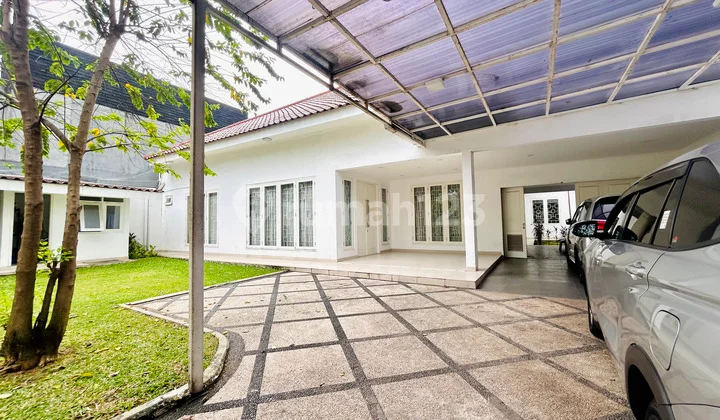 Modern Tropical House Suitable for Office, Clinic or Residence in Bangka, Kemang