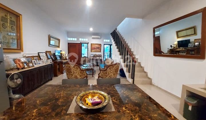 Rumah Bagus Nyaman Siap Huni di Komplek Depkes Ciputat