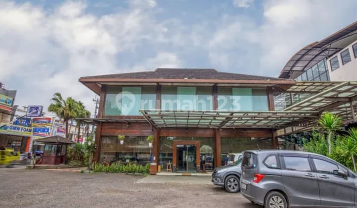 Hotel Bagus Dengan Nilai Investasi Tinggi di Lembang, Bandung Harga Nego