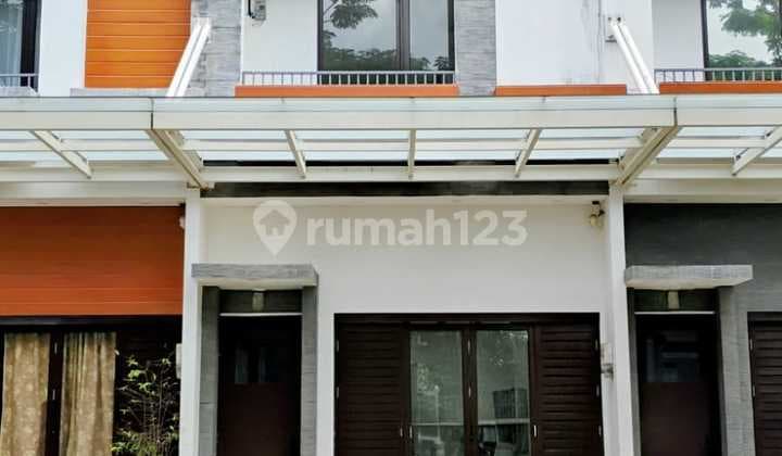 For Sale 3-Storey Shophouse + Rooftop Cirendeu