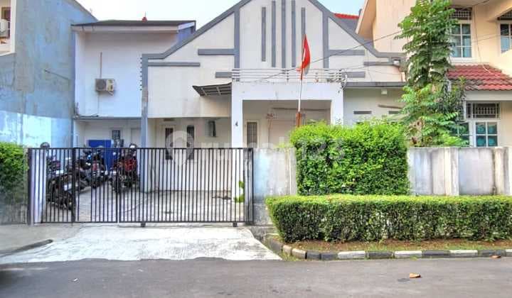 Dijual Rumah Siap Huni di Rajawali Bintaro Sektor 9 - TangSel